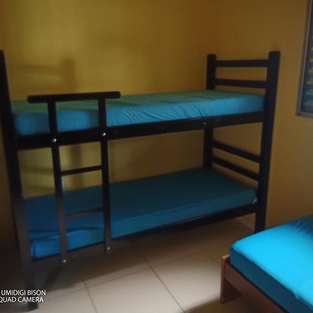 Casa Com Piscina , Churrasqueira, Wi-Fi, Em Rua De Areia A 1Km Da Praia, Bairro Sussegado, Proibido Uso De Som Extremamente Alto Ideal Para Descansar Itanhaém Kültér fotó