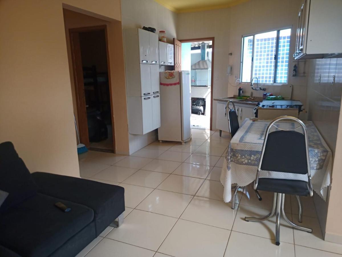 Casa Com Piscina , Churrasqueira, Wi-Fi, Em Rua De Areia A 1Km Da Praia, Bairro Sussegado, Proibido Uso De Som Extremamente Alto Ideal Para Descansar Itanhaém Kültér fotó