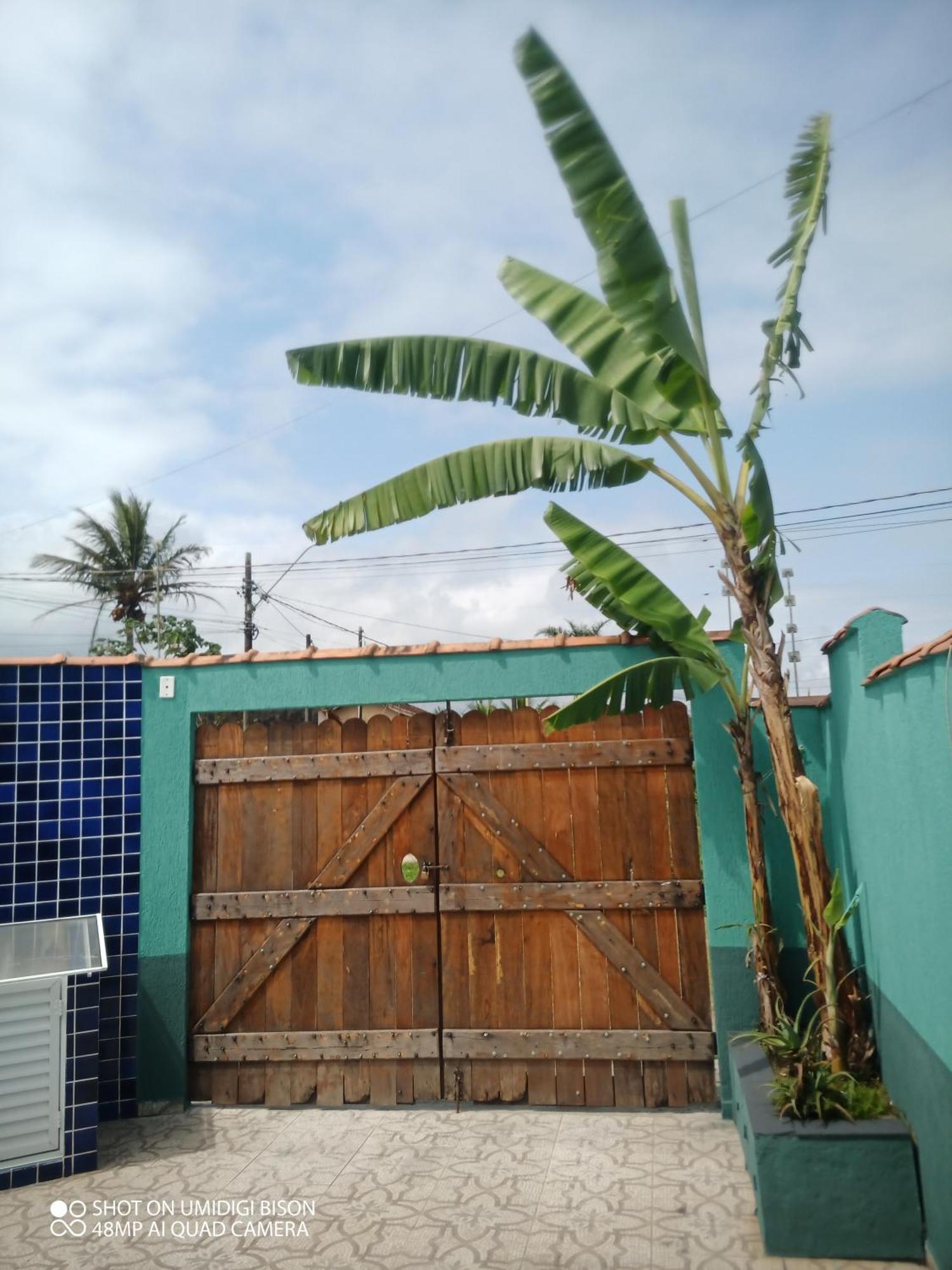 Casa Com Piscina , Churrasqueira, Wi-Fi, Em Rua De Areia A 1Km Da Praia, Bairro Sussegado, Proibido Uso De Som Extremamente Alto Ideal Para Descansar Itanhaém Kültér fotó
